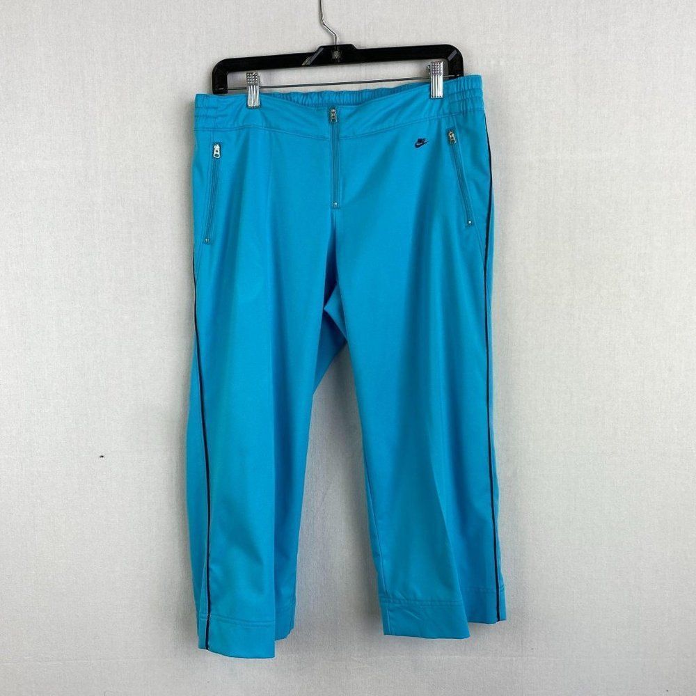 NIKE Blue Nice Capri